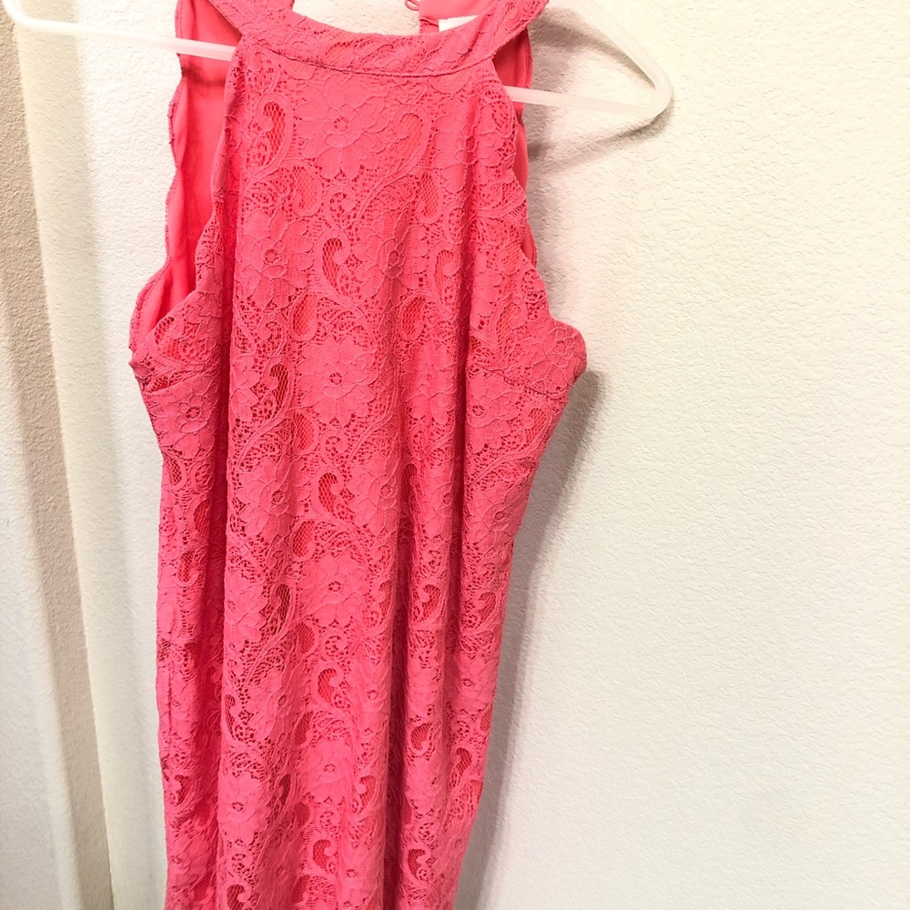 New sleeveless dress